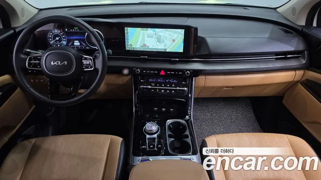 Kia Carnival Generation 4 — Фото автомобиля 7