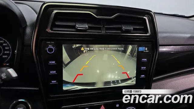 KG_Mobility_Ssangyong TIBOLI Tivoli Air 1.5 Upbeat 2WD — Фото автомобиля 15