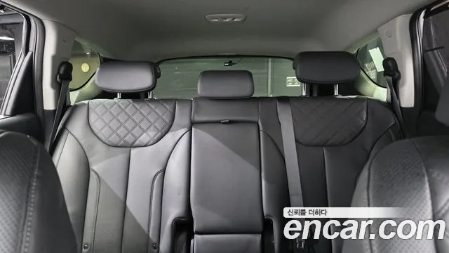 Hyundai Santafe Новый Santa Fe Дизель 2.2 2WD — Фото автомобиля 27