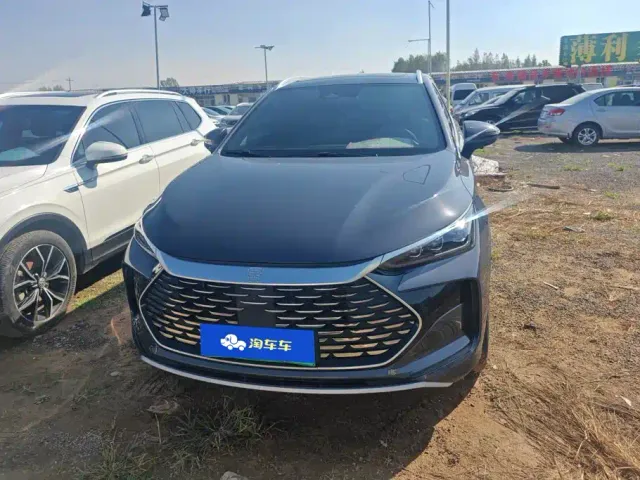 BYD Tang — Фото автомобиля 2
