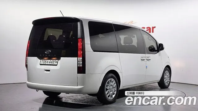 Hyundai Staria Staria Tourer 11 мест — Фото автомобиля 2