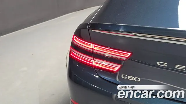 Genesis G80 RG3 — Фото автомобиля 8