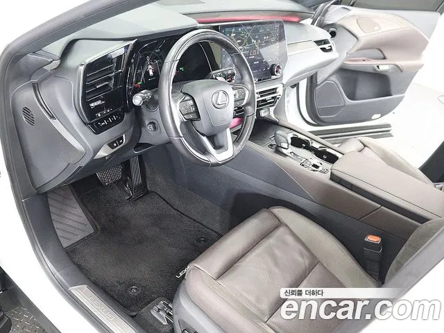 Lexus RX — Фото автомобиля 15