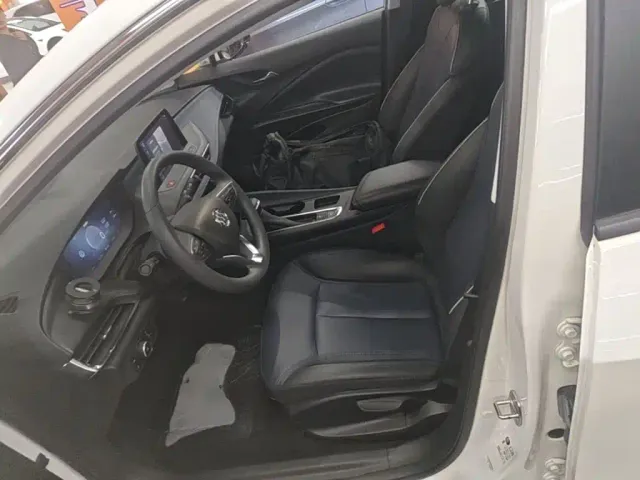 Buick Velite 6 — Фото автомобиля 14