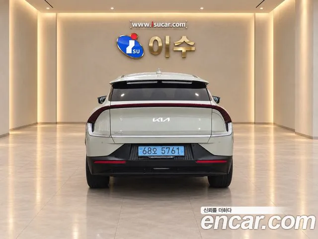 Kia EV6 — Фото автомобиля 4