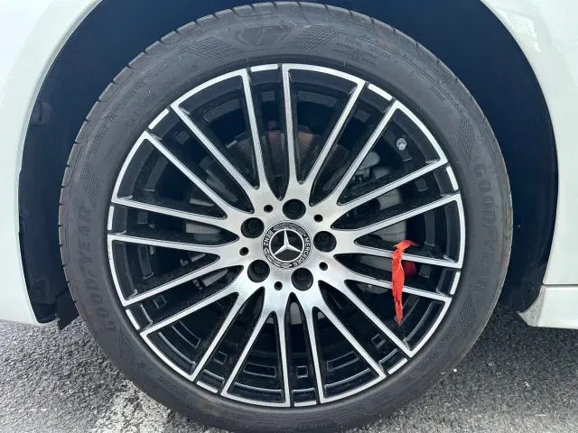 Mercedes-Benz C-Class — Фото автомобиля 16