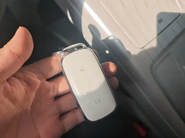 Geely Galaxy E5 — Фото автомобиля 8