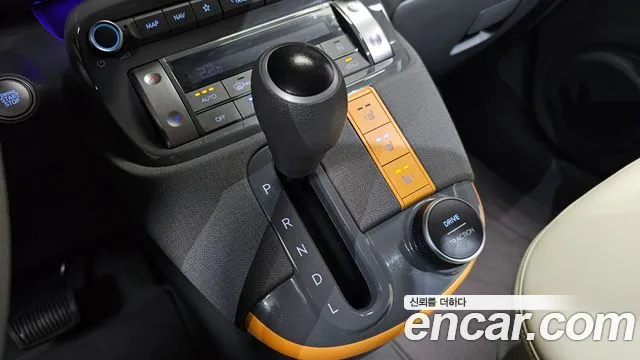 Hyundai Casper — Фото автомобиля 12
