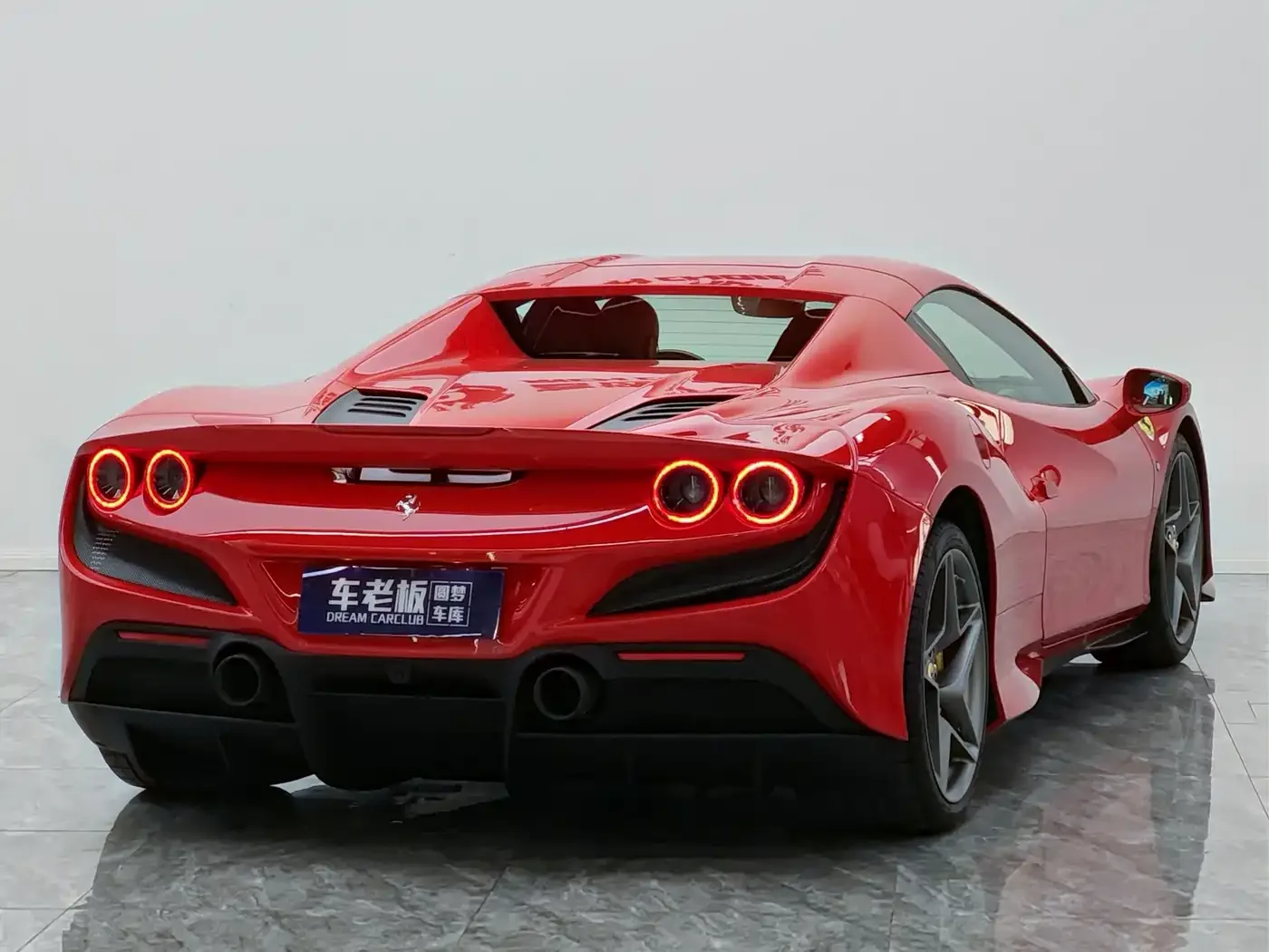 Ferrari Ferrari F8 2020 Spider 3.9T V8 — Фото автомобиля 6