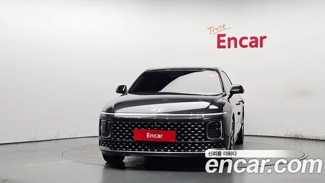 Hyundai Grandeur Grandeur (GN7) 2.5 Бензин 2WD — Фото автомобиля 3