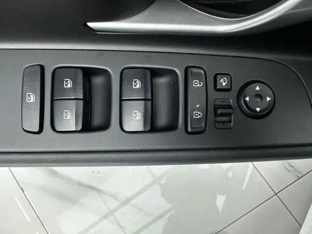 Hyundai Elantra — Фото автомобиля 14
