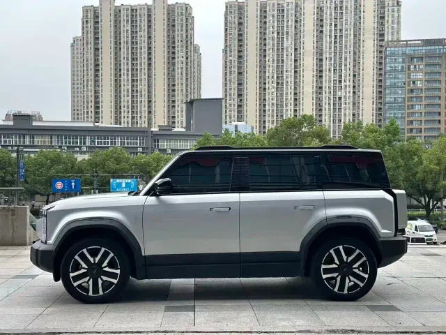 iCAR 03 — Фото автомобиля 4