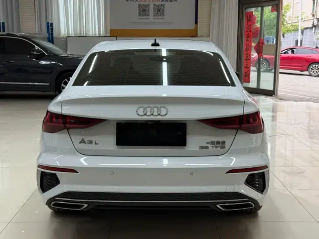 Audi A3 — Фото автомобиля 5