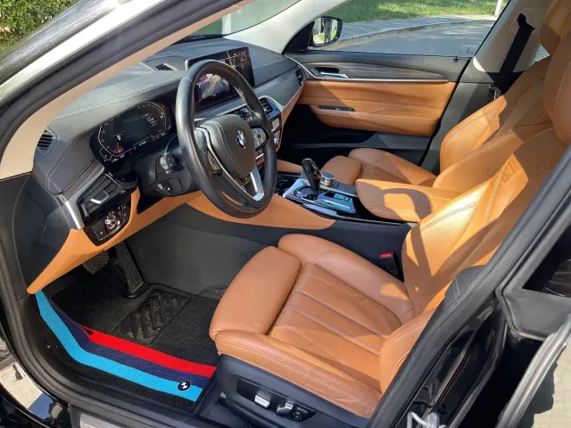 BMW 6 Series Gran Turismo — Фото автомобиля 15