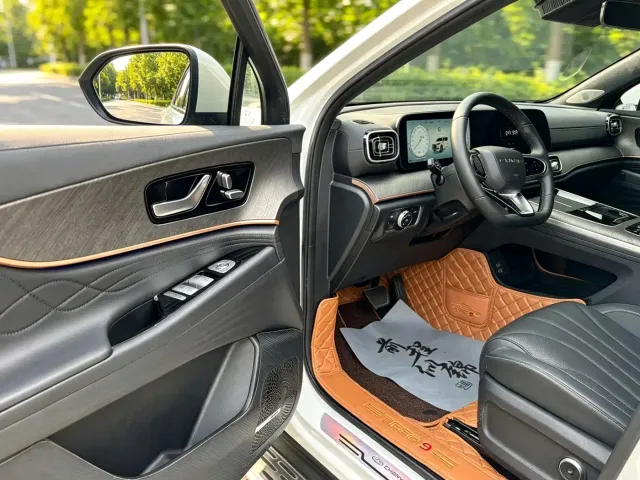 Chery Tiggo 9 — Фото автомобиля 13