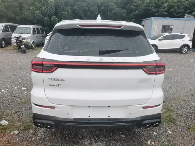 Chery Tiggo 8 — Фото автомобиля 5
