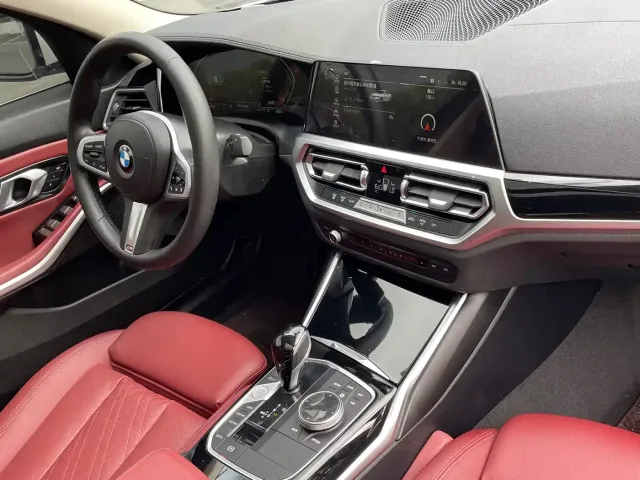 BMW BMW 3 Series 2022 320Li M Sport Package — Фото автомобиля 15
