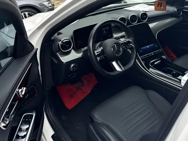 Mercedes-Benz C-Class — Фото автомобиля 5