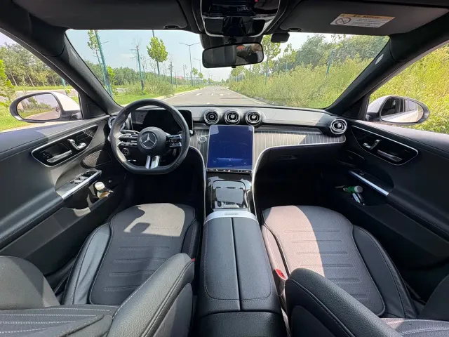 Mercedes-Benz C-Class — Фото автомобиля 6