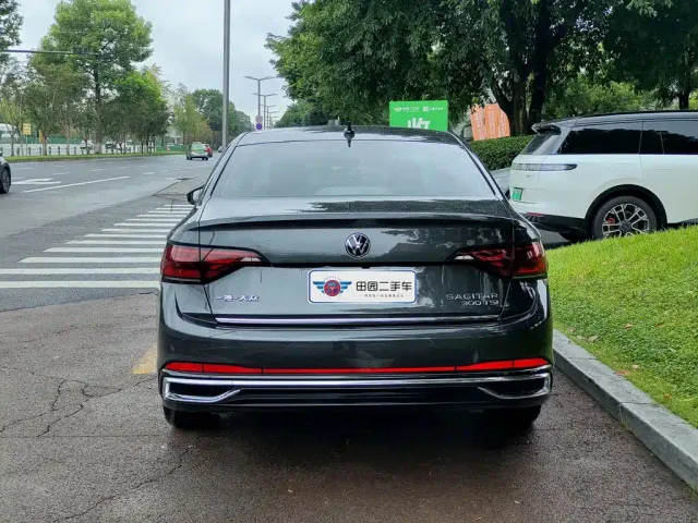 Volkswagen Sagitar — Фото автомобиля 5