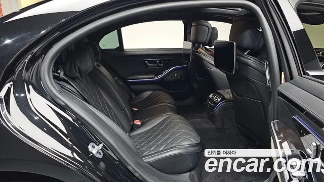 Mercedes-Benz S-Class W223 — Фото автомобиля 17