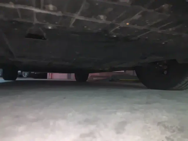 Geely Galaxy Starship 7 EM-i — Фото автомобиля 23