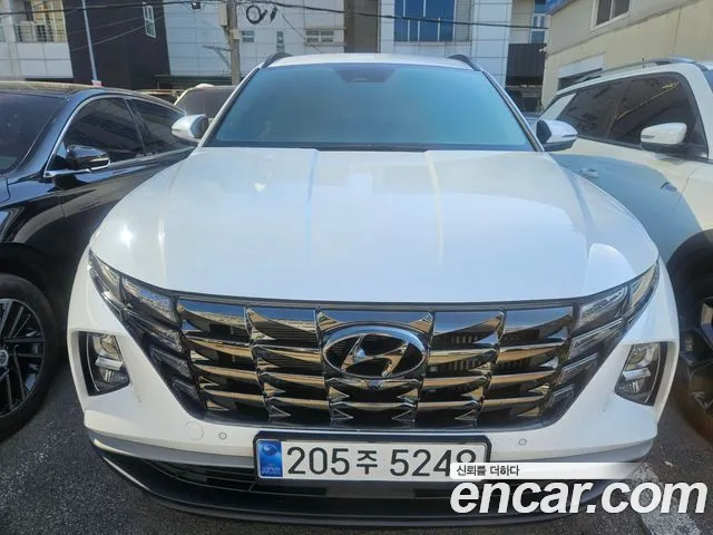 Hyundai Tucson Tucson (NX4) Бензин 1.6 турбо 2WD — Фото автомобиля 3