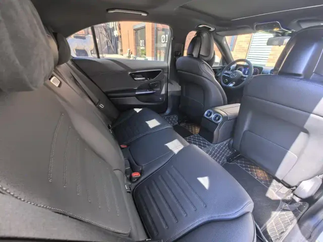 Mercedes-Benz C-Class — Фото автомобиля 17