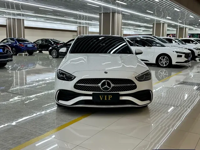 Mercedes-Benz C-Class — Фото автомобиля 2