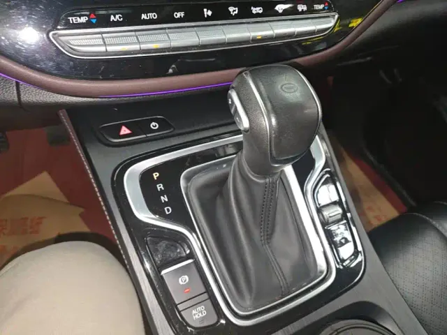 GAC Trumpchi M6 — Фото автомобиля 13
