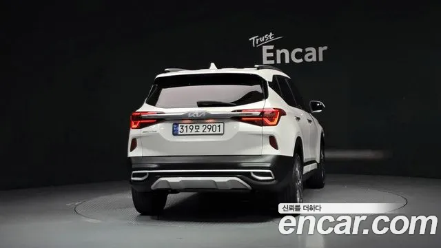Kia Seltos Seltos Бензин 1.6 турбо 2WD — Фото автомобиля 4