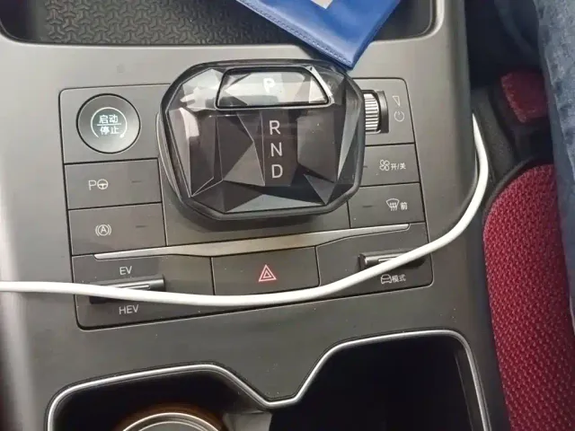 BYD Song Pro — Фото автомобиля 15