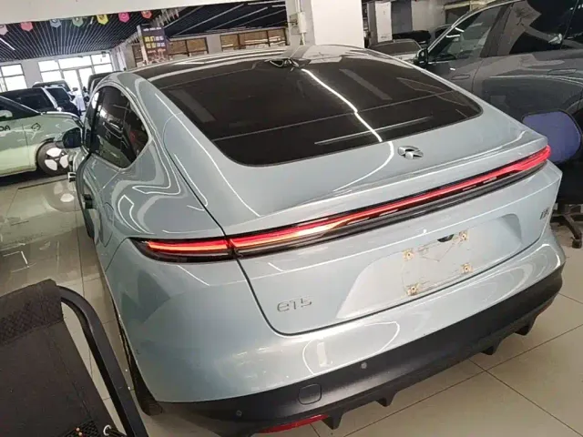 Nio ET5 — Фото автомобиля 4