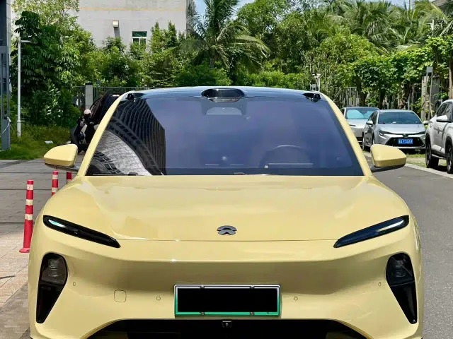 Nio ET5 — Фото автомобиля 2