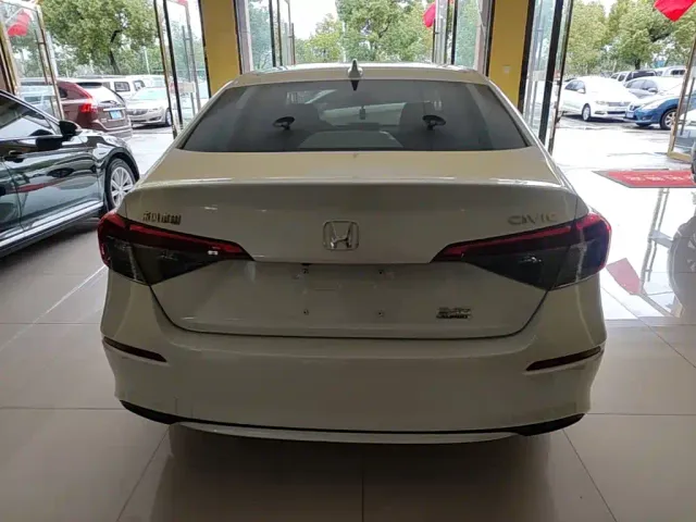 Honda Civic — Фото автомобиля 5