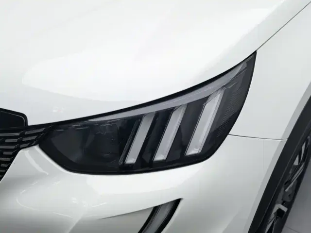 Peugeot 2008 — Фото автомобиля 7