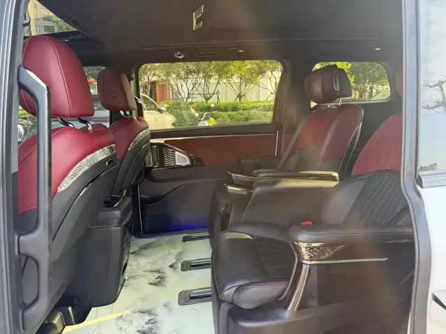 GAC Trumpchi M8 — Фото автомобиля 5