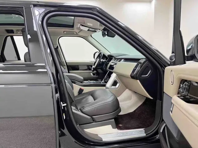 Land Rover Range Rover — Фото автомобиля 29