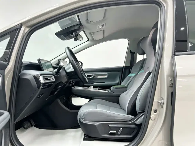 GAC Aion Y — Фото автомобиля 4