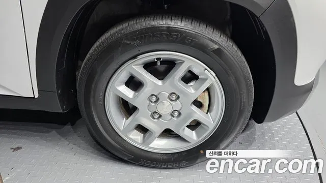 Hyundai Casper Electric — Фото автомобиля 6
