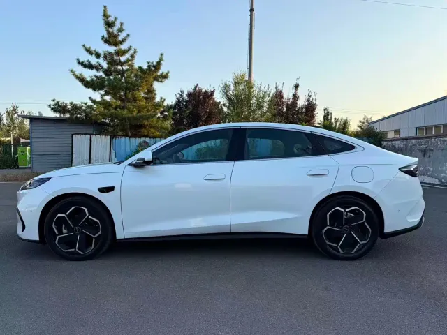 BYD Seal 06 — Фото автомобиля 8