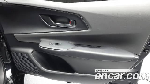 Toyota Prius — Фото автомобиля 24