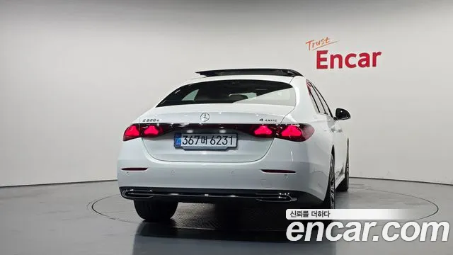 Mercedes-Benz E-Class W214 — Фото автомобиля 4