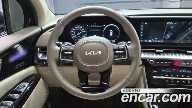 Kia Canival Carnival 4 поколение Бензин 7 мест Hi-Limousine — Фото автомобиля 13