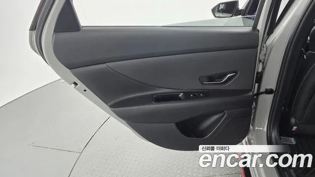 Hyundai Avante CN7 — Фото автомобиля 14