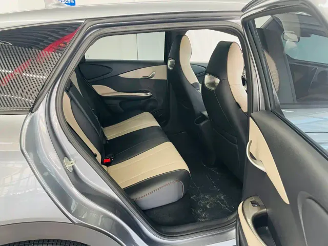 BYD Dolphin — Фото автомобиля 13