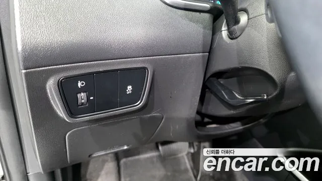 Hyundai Tucson Tucson (NX4) Дизель 2.0 2WD — Фото автомобиля 15