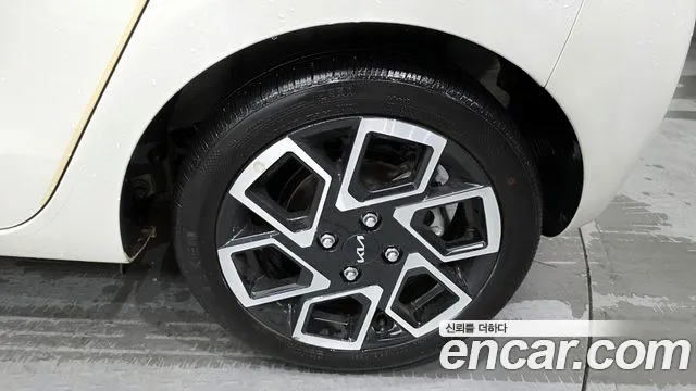 Kia RAY Новый Kia Ray Signature — Фото автомобиля 5