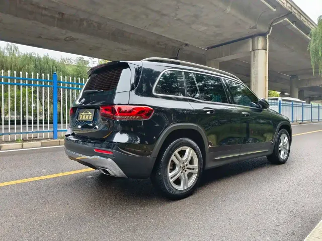 Mercedes-Benz GLB-Class — Фото автомобиля 7