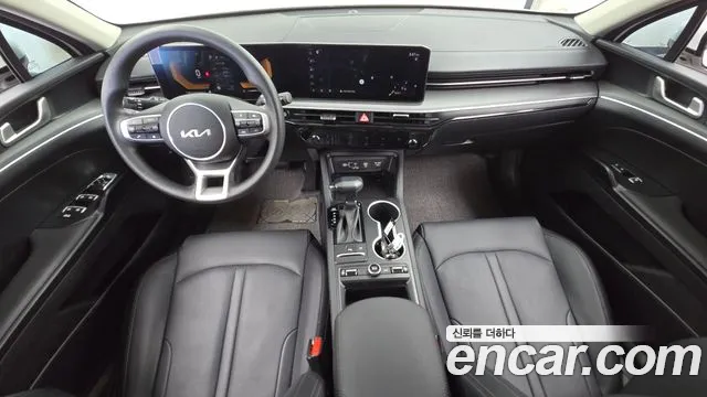 Kia K5 Новый K5 3 поколение 2.0 LPi(Для проката) — Фото автомобиля 7